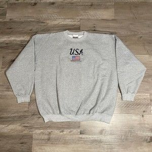 Vintage Disney USA Epcot World Showcase Pullover Sweater Adult 2XL